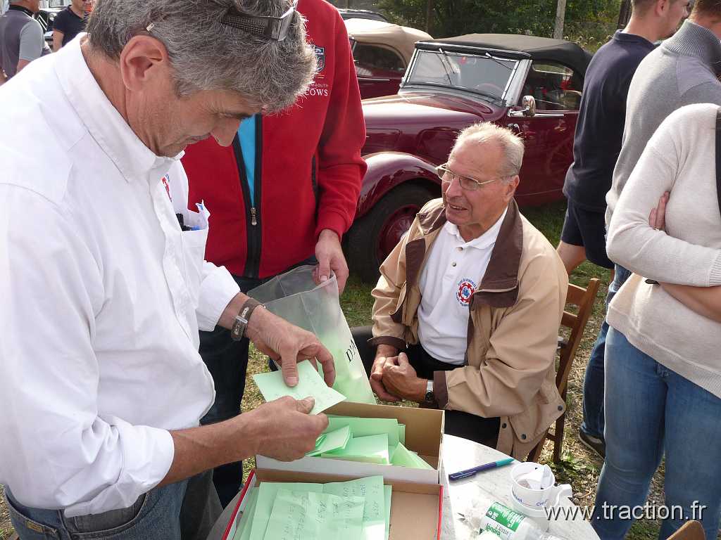 2014_Rustenhart (112).JPG - 34ème Randonnée Internationale des Vendanges organisée par le CVAAM, le dépouillement